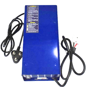 22 AMPR BAR GRAPH EV CHARGER Suministros de alta potencia para vehículos de plomo/litio de 48V - Product Image 2