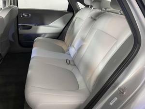 Berline 2023 H-yundai IONIQ 6 SEL 4dr soigneusement utilisée ( - Product Image 4