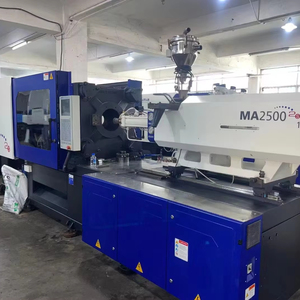 Machine de moulage par injection de plastique d'occasion de 250 tonnes – Machine industrielle haute performance - Product Image 1