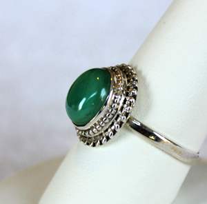 Top Grade Fantaisie Vert Onyx Anneau Personnalisé Fête Argent 925 Bande Bijoux De Fiançailles Cadeau pour Les Femmes Offre Spéciale Canal Technologie OEM - Product Image 4