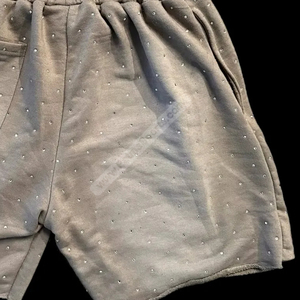 Shorts de Mezclilla de Cintura Alta para Mujer, Elegantes Shorts de Mezclilla con Pedrería Desgastada para el Verano, Shorts de Moda para Hombre - Product Image 4