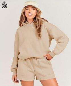 El mejor diseño, logotipo personalizado, sudaderas con capucha para mujer, conjunto de pantalones cortos, hecho en Pakistán, forro polar de alta calidad, hasta la rodilla, conjuntos de Invierno para mujer al aire libre - Product Image 2