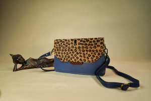 Nouveau Style sac à bandoulière en cuir recyclé couleur trapue sac à main en cuir de fourrure imprimé Animal de haute qualité femmes 2 en 1 sac à main réversible - Product Image 5