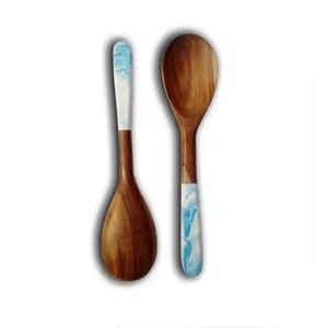 Ensemble d'ustensiles de cuisine faits à la main, écologiques, en métal et en bois, compatibles lave-vaisselle, couleur personnalisée - Product Image 1