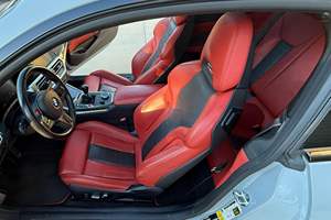 BMW M4 Coupé 2022 Usado, Transmisión Manual de 6 Velocidades, Motor Turbo de 6 Cilindros, Paquete Exterior de Carbono, Propiedad de California - Product Image 5