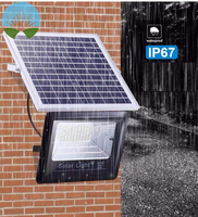 Meilleure vente lampadaires solaires Ip67 Led 50W 100W 200W 300W 600W 2000W réflecteurs lampe de projecteur extérieur Led projecteur solaire
