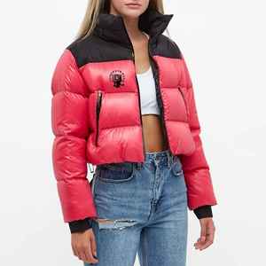 UNIQUE GYM WEAR Chaqueta Bomber Acolchada de Invierno 2026 para Mujer - Diseño Personalizable, Impermeable, Reversible y Ecológica - Product Image 2