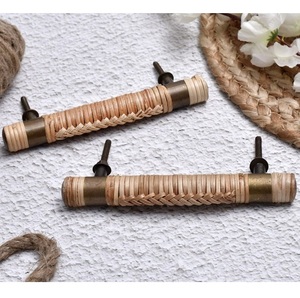 Poignées de commode en rotin tissé de luxe, poignées de tirage en canne durables pour les portes d'armoires, les tiroirs de cuisine, les meubles, les poignées de garde-robe - Product Image 4