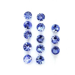 Lot de pierres précieuses tanzanite naturelles certifiées IGI 5-10mm pierres bleues à facettes 9mm traitées thermiquement pour la fabrication de bijoux - Product Image 2