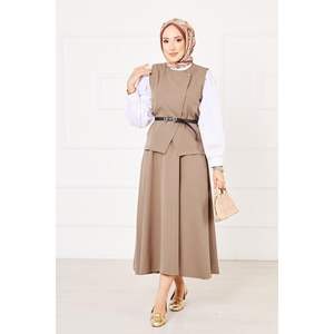 Hijab double à jupe croisée boutonnée beige Ensemble décontracté 2 pièces Col imprimé à capuche d'été - Product Image 5