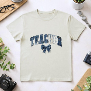 T-Shirt Unisex 100% Cotone Stile Casual con Stampa Personalizzata di Rose, Taglia 2XL, 210GSM, Tecnica DTG - Product Image 1