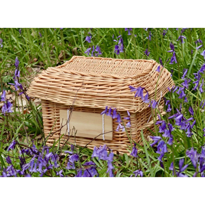 Vente en gros d'urne en rotin rectangulaire écologique Joli style de crémation Cendres d'animaux de compagnie Mémorial Vietnam Fournitures funéraires directes d'usine - Product Image 2