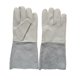 Gants de soudage résistants au feu en peau de mouton véritable avec logo personnalisé avec doublure intérieure en coton pour la protection contre la chaleur dans le soudage TIG et MIG - Product Image 6