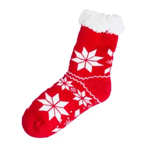 Calcetines Navideños Personalizados con Avena y Accesorios Antideslizantes para la Temporada Festiva - Product Image 4