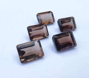 100% Natural Grado superior Cuarzo ahumado Forma rectangular Corte facetado Parte posterior plana Calibrado Alta calidad Venta al por mayor Piedras preciosas a granel OEM - Product Image 4