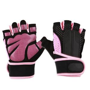 Gants de fitness de meilleure qualité avec logo personnalisé Vente en gros par bon fabricant Nouveau style Meilleur matériel Faible taux pour une utilisation en extérieur - Product Image 4