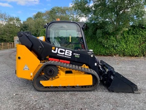 Chargeuse compacte sur chenilles JCB 205T certifiée CE, moteur diesel Kohler 55 kW, moteur PLC, puissance de levage élevée, efficacité opérationnelle élevée - Product Image 4