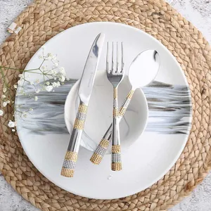 2025 Juego directo de fábrica a granel de cubiertos de madera hechos a mano de acero con espejo con acabado pulido Juego de cubiertos de madera maciza - Product Image 1