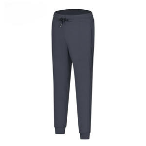 Pantalon en polyester de course à pied respirant à séchage rapide personnalisé pantalon pour hommes pantalon de jogging imprimé de poche pantalon pour hommes avec logo imprimé respirant - Product Image 5