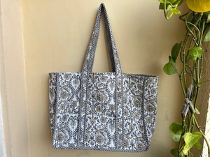 Manufacturer and Wholesaler Large Cotton Weekender <b>Quilted</b> Cotton Oversize Tote <b>Bag</b> Beach Weekender Grocery Summer <b>Bag</b> - Product Image 4
