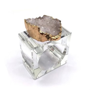 Anneau de serviette en résine pailletée accessoire de décoration de table élégant pour la maison salle à manger mariage et fête élégant étincelant et décoratif - Product Image 1