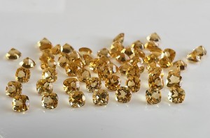 เบาะซิทรีนธรรมชาติตัดเป็นพลอยซิทรีนแบบเหลี่ยมหลวม4มม. คุณภาพสูง - Product Image 4