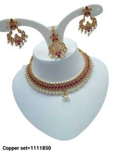 ENSEMBLE DE BIJOUX INDIENS TRADITIONNELS ET À LA MODE EN CUIVRE ENSEMBLE DE BIJOUX DE MARIAGE POUR FEMMES BOUCLES D'OREILLES ET COLLIER - Product Image 3