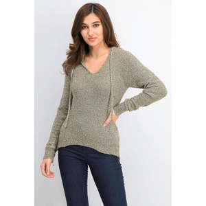 Felpa con cappuccio Crave Fame Juniors' da donna in stile hip hop, colore verde oliva, taglia piccola. Felpa con Cappuccio Lavorata a Maglia Anti-Pilling - Product Image 1