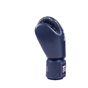 Gants d'entraînement de Muay Thai professionnels Fairtex de qualité supérieure, respirants, anti-humidité, fermeture auto-agrippante, personnalisables - Product Image 6