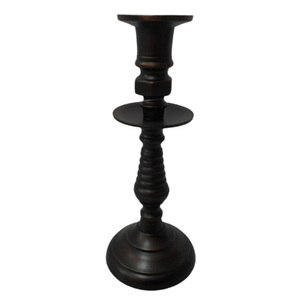 Bougeoir en aluminium décoratif en métal de conception fantaisie couleur argent de Nickel pour le décor de salon fait à la main en vrac - Product Image 4