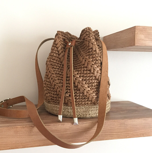 โครเชต์แฮนด์เมด Raffia ถังฟางกระเป๋าหนังแท้ของขวัญสำหรับเธอ - Product Image 1