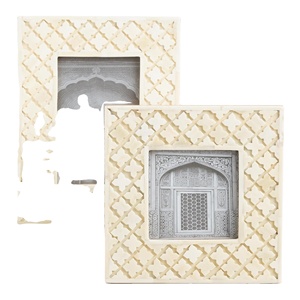 Cadre d'incrustation d'os fait à la main cadre décoratif élégant à deux tons pour la maison cadre de motif géométrique fabriqué à la main - Product Image 1