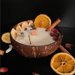 Bougie en coquille de noix de coco à finition brillante écologique tendance 2025, fabriquée à la main pour la décoration de la maison et les cadeaux, ensembles cadeaux de tourisme culturel - Product Image 1