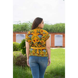 Gilet en velours moutarde réversible fait main pour un look élégant, finitions soignées pour la saison printanière - Product Image 6