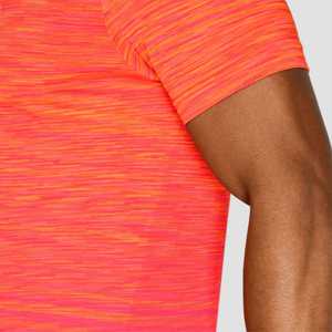 Vente en gros T-shirts décontractés durables et légers pour hommes Nouveau design Polyester imprimé en couleur à manches courtes Commandes en gros disponibles - Product Image 3