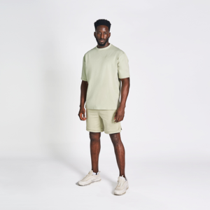 เสื้อยืดผู้ชายผ้าฝ้ายคุณภาพสูง ผลิตโดยผู้ผลิตชั้นนำ รับสกรีนโลโก้ ทรงครอป ทรงบ็อกซี่ ทรงโอเวอร์ไซส์ ทรงหลวม นุ่มมาก ไซส์พลัส - Product Image 4