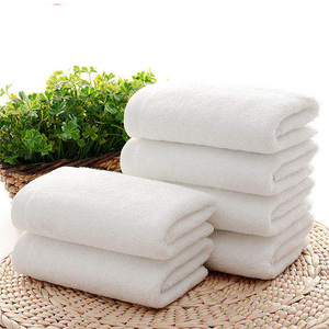 Ensemble de serviettes de sport avec logo personnalisé de haute qualité en coton tissé respirant et durable pour l'entraînement de fitness pour adultes Nouveau design pour l'hôtel - Product Image 5