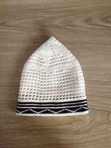 Chapeau formel arabe Kufi noir et blanc, nouveau design, broderie à la main en maille 100 % coton, ajustable, toutes saisons, prix direct usine - Product Image 4