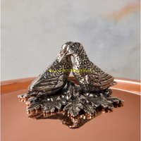 Casserole de luxe en cuivre martelé artisanal avec poignées en acier inoxydable et bouton en forme d'oiseau – Ustensile de cuisson haut de gamme pour cuisine et salle à manger élégante