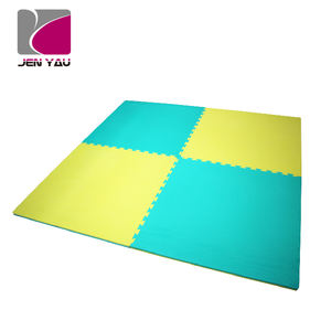 Premium Double Sided EVA Mat with Cross Pattern 40-50D Hardness for Kickboxing Muay Thai Jiu-Jitsu Karate & MMA Training - Product Image 6