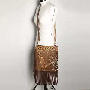 Haute qualité marron bohème Western sac à bandoulière en fourrure à franges en cuir véritable sac à bandoulière pour les femmes pour la saison d'automne - Product Image 3