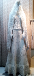 Latest Fancy Handmade Indowestern <b>White</b> Bridal Lehenga Crystal Sequined Embroidery A-Line Silhouette Breathable Custom Made - Product Image 2