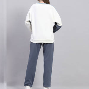 Chándal de mujer con logotipo personalizado de alta calidad, ropa informal de patrón sólido para invierno, chándal de venta de fábrica para mujer - Product Image 3