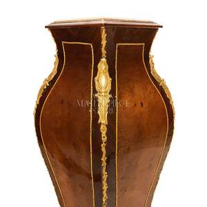 Pedestal Decorativo de Madera con Tapa de Mármol de Lujo - Product Image 6