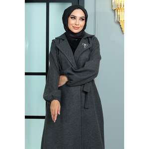 Broche Détaillée pour Femme, Accessoire de Mode Élégant pour Manteau en Duvet - Product Image 4