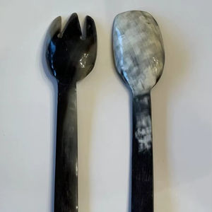 Cuillère en corne authentique, artisanale, naturelle, imperméable, durable, décoration d'intérieur classique, style indien unique, objet de collection - Product Image 1