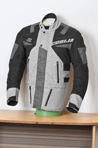Traje Deportivo para Motocicleta de la Mejor Calidad, Hecho a Medida, Chaqueta y Pantalón Optimizados para Exteriores, Talla Grande, Producido en Fábrica para Comodidad y Estilo - Product Image 3