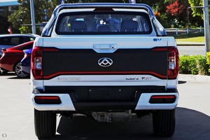 LDV ET60 SK8C MY23 2023, Vehículo Eléctrico Híbrido Usado de Alta Calidad, Caja de Cambios Automática de 6 Velocidades, Asientos de Cuero, Cámara Trasera, R17 - Product Image 5