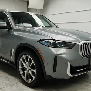 CLEAN 2024 BMW X5 XDrive40i AWD Volante a la izquierda - Product Image 1
