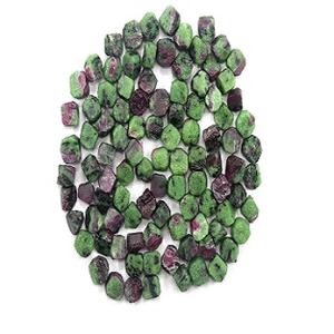 Super qualité 50 pièces 6-8 MM rubis Zoisite bijoux bruts pierres précieuses naturelles en vrac coeur couronne Chakra rugueux 50 pièces rubis Zoisite - Product Image 1